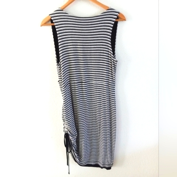 ATHLETA Sweetwater Reversible Ruched Dress | M - Picture 7 of 10